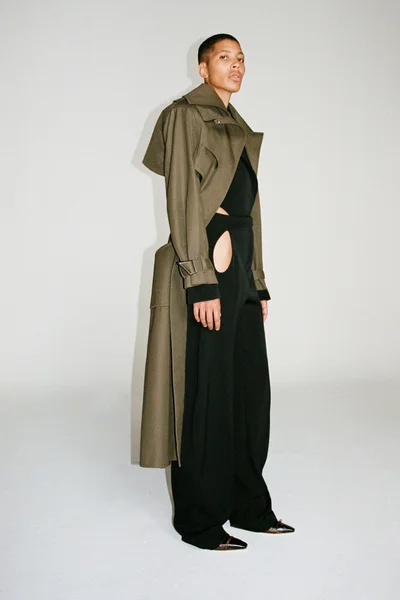 Look 10